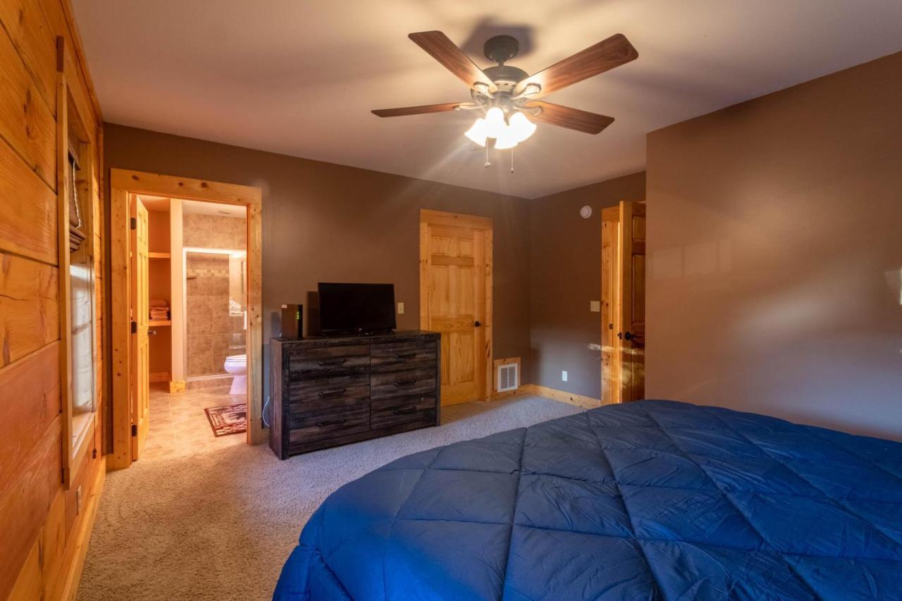 Firefly Cabin Banner Elk Luaran gambar