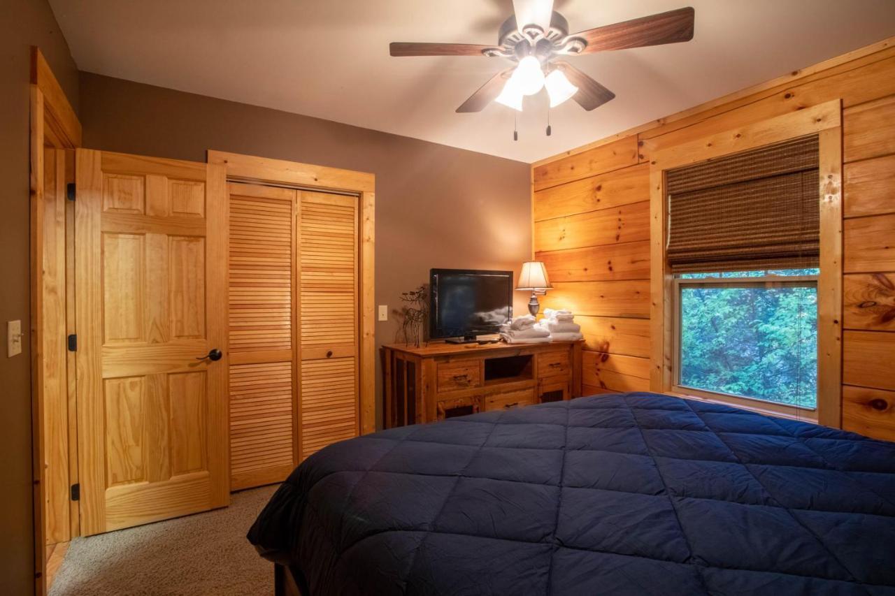 Firefly Cabin Banner Elk Luaran gambar